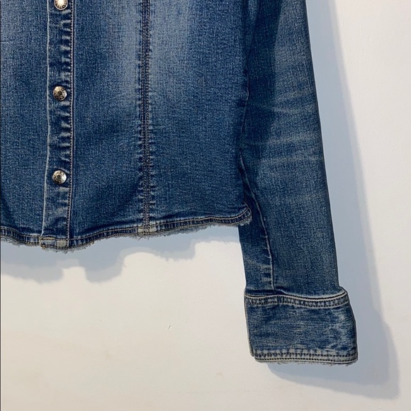 Guess Jean Shirt/Jacket - Picture 2 of 7
